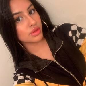 Meet your Posher, Alessandra